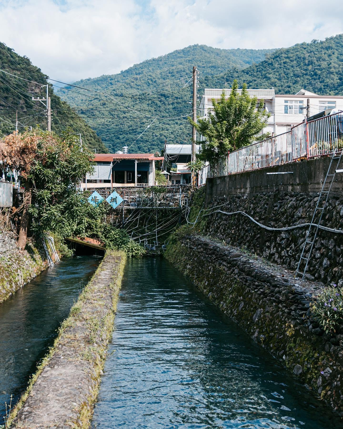 The Underground Dike, Erfeng Canal